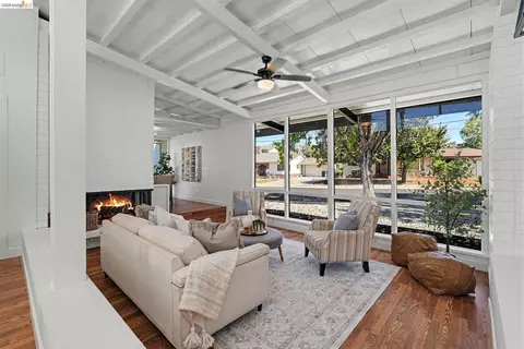 Living - 4150 Brookside Dr, Pittsburg, CA 94565 photo 1 of 10