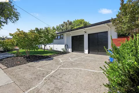 Exterior - 4150 Brookside Dr, Pittsburg, CA 94565 photo 8 of 8