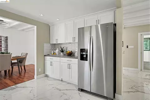 Kitchen - 4150 Brookside Dr, Pittsburg, CA 94565 photo 3 of 4