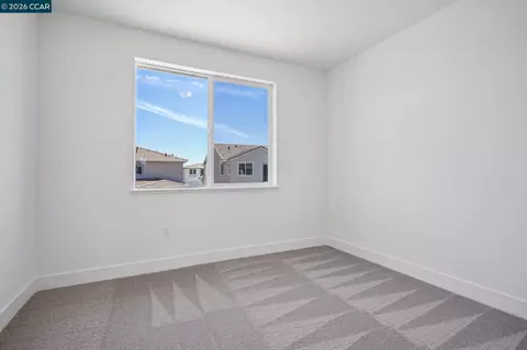 Bedroom - 16144 Purdy Ct, Lathrop, CA 95330 photo 9 of 10
