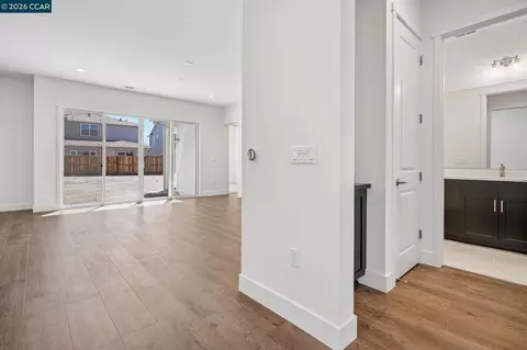 Entry Way - 16144 Purdy Ct, Lathrop, CA 95330 photo 1 of 3