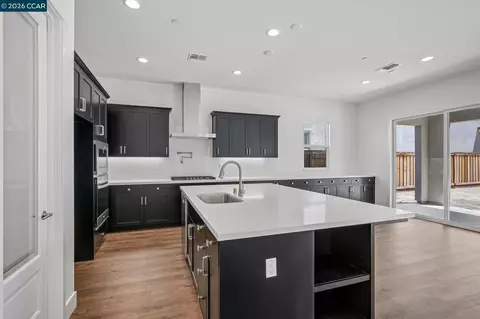 Kitchen - 16144 Purdy Ct, Lathrop, CA 95330 photo 1 of 1