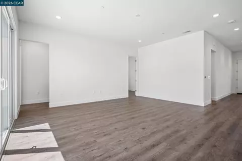 Living - 16144 Purdy Ct, Lathrop, CA 95330 photo 1 of 4
