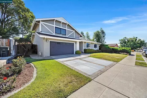 Exterior - 8569 Wicklow Ln, Dublin, CA 94568 photo 3 of 8