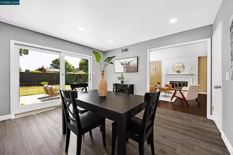 Dining - 8569 Wicklow Ln, Dublin, CA 94568 photo 4 of 4