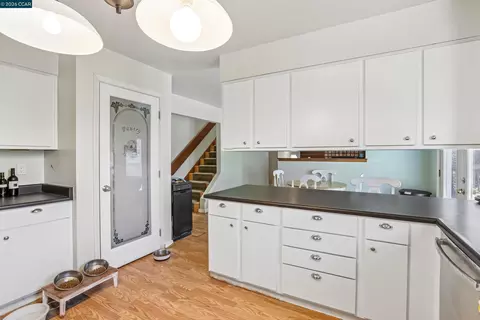 Kitchen - 2536 Pebble Beach Loop, Lafayette, CA 94549 photo 3 of 3