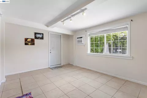 1691 Ashbury Dr, Concord, CA 94520 photo 23