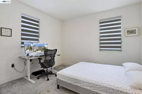 Bedroom - 5342 Gatlin Dr, Tracy, CA 95377 photo 6 of 11
