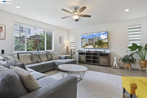 Other - 5342 Gatlin Dr, Tracy, CA 95377 photo 5 of 15