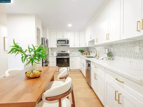 Kitchen - 1544 Bailey Rd #39, Concord, CA 94521 photo 1 of 3