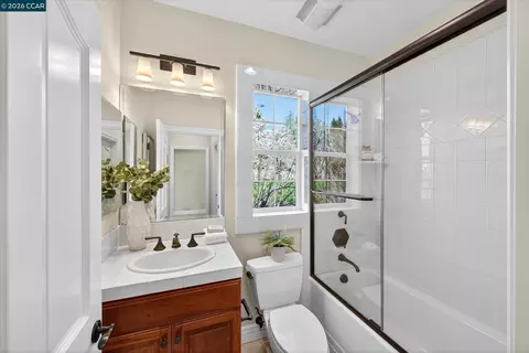 Bath - 3 Brooktree Dr, Danville, CA 94506 photo 6 of 10