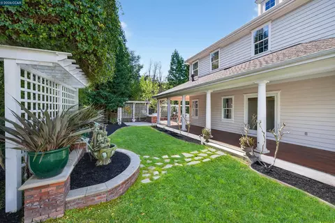 Exterior - 3 Brooktree Dr, Danville, CA 94506 photo 6 of 6
