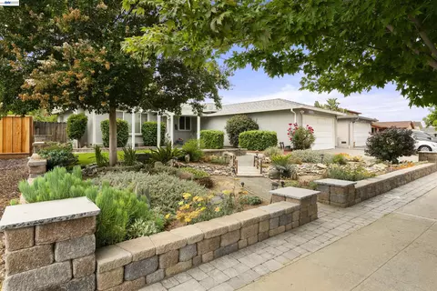 Exterior - 4645 Ridpath St, Fremont, CA 94538 photo 3 of 24