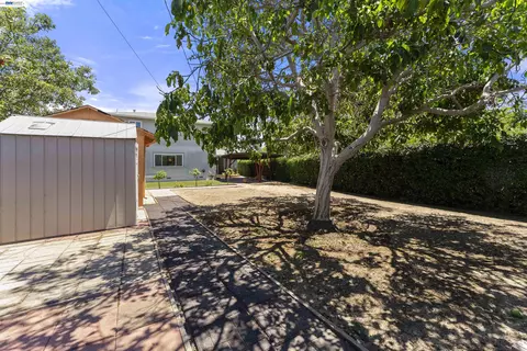 Exterior - 4645 Ridpath St, Fremont, CA 94538 photo 16 of 24