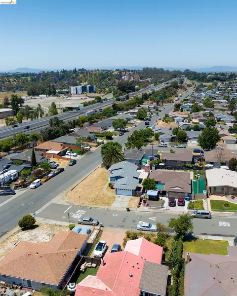 View/Area - 103 Dieninger St, Vallejo, CA 94589 photo 6 of 6