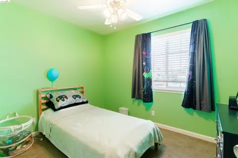 Bedroom - 103 Dieninger St, Vallejo, CA 94589 photo 1 of 3