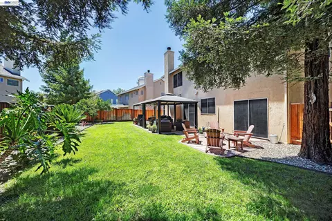 333 Glenbriar Cir, Tracy, CA 95377 photo 8