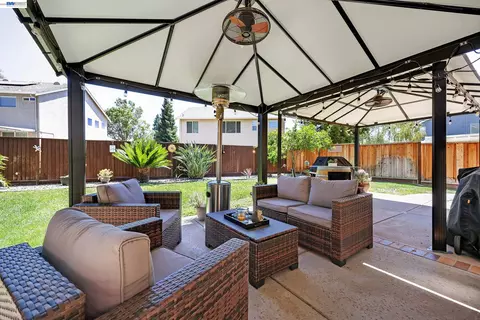 333 Glenbriar Cir, Tracy, CA 95377 photo 14