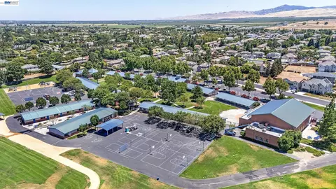333 Glenbriar Cir, Tracy, CA 95377 photo 47