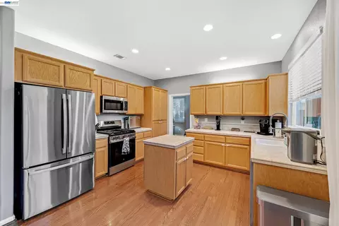 333 Glenbriar Cir, Tracy, CA 95377 photo 19