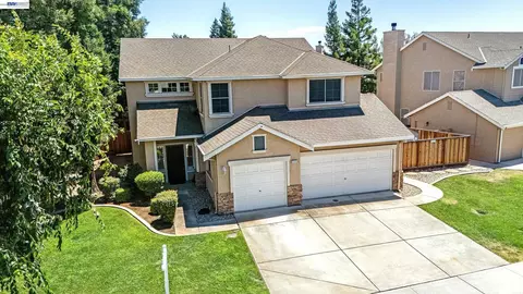 333 Glenbriar Cir, Tracy, CA 95377 photo 3