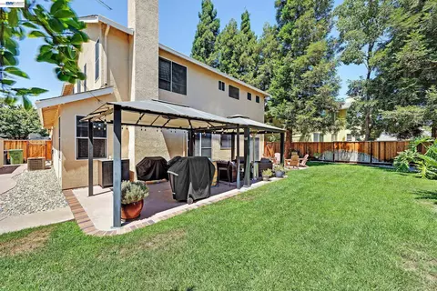 333 Glenbriar Cir, Tracy, CA 95377 photo 7