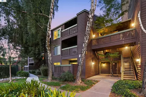 682 Teatree Ct, San Jose, CA 95128