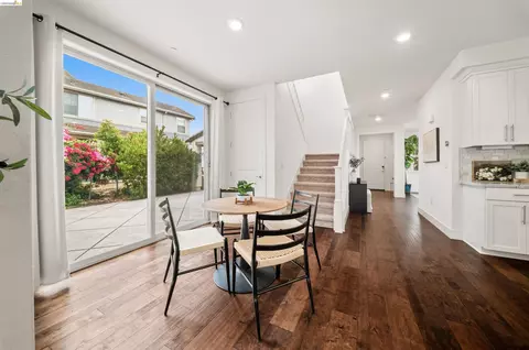 Entry Way - 1502 Flagship Dr, Vallejo, CA 94592 photo 3 of 13