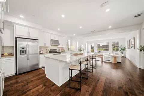Kitchen - 1502 Flagship Dr, Vallejo, CA 94592 photo 1 of 6