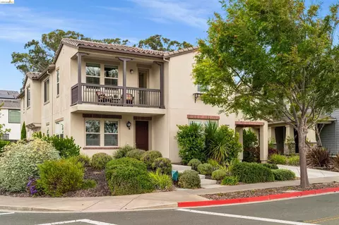 Exterior - 1502 Flagship Dr, Vallejo, CA 94592 photo 21 of 22