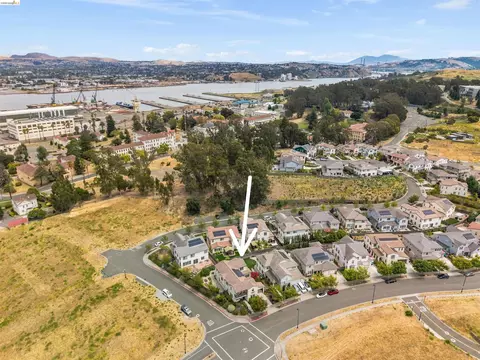 View/Area - 1502 Flagship Dr, Vallejo, CA 94592 photo 8 of 13