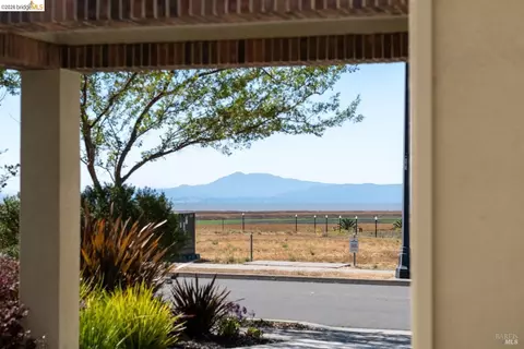 View/Area - 1502 Flagship Dr, Vallejo, CA 94592 photo 2 of 13