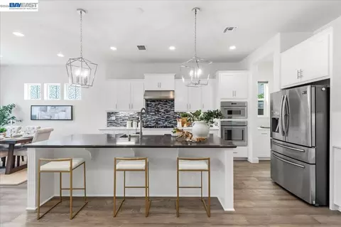 Kitchen - 4527 Pine Mountain Way, Dublin, CA 94568 photo 1 of 2