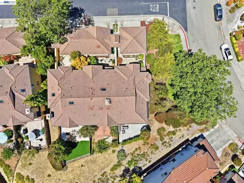 View/Area - 22024 E Lyndon Loop, Castro Valley, CA 94552 photo 8 of 14