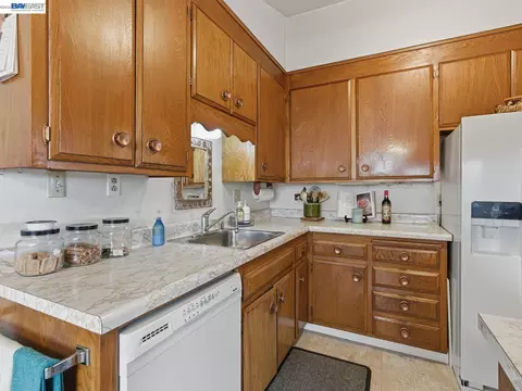 Kitchen - 836 Hawthorne Dr, Rodeo, CA 94572 photo 2 of 2