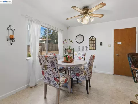 Dining - 836 Hawthorne Dr, Rodeo, CA 94572 photo 4 of 4