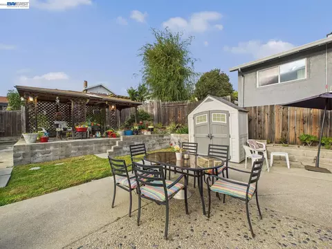 Exterior - 836 Hawthorne Dr, Rodeo, CA 94572 photo 6 of 6