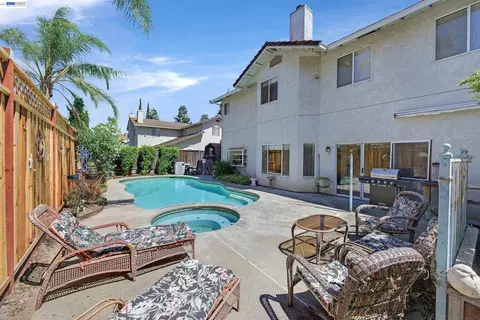 425 Cecelio Way, Tracy, CA 95376 photo 6