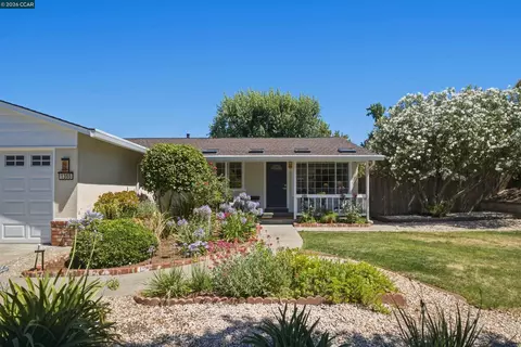 1355 Washington Blvd, Concord, CA 94521 photo 2