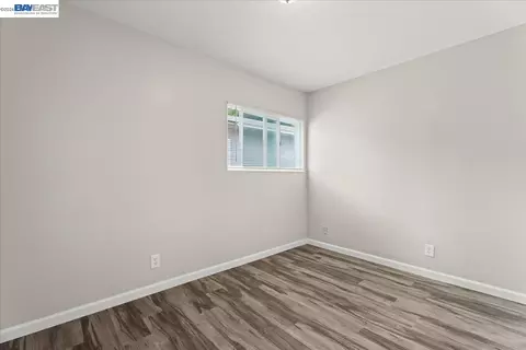 Bedroom - 25684 Spring Dr, Hayward, CA 94542 photo 5 of 7