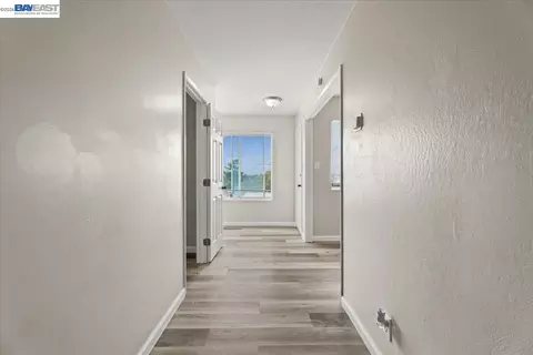 Entry Way - 25684 Spring Dr, Hayward, CA 94542 photo 3 of 4