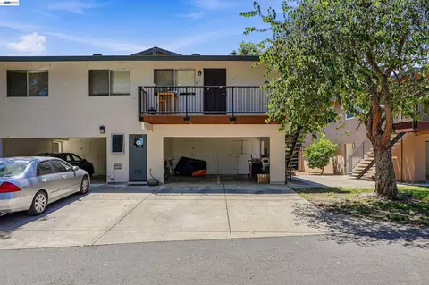 2125 Arroyo Ct #2, Pleasanton, CA 94588 photo 2