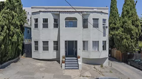 74 Pearl St, Oakland, CA 94611