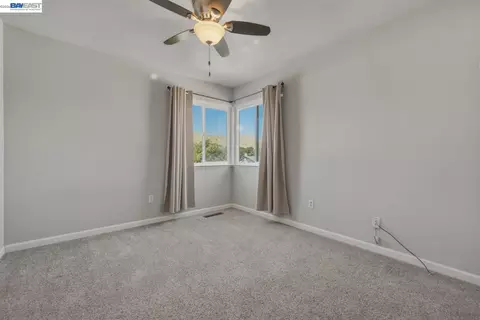 Bedroom - 838 Spindrift Pl, Fairfield, CA 94534 photo 5 of 8