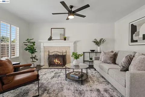 Living - 3740 Howe Ct, Fremont, CA 94538 photo 1 of 3
