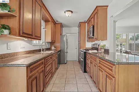 Kitchen - 3740 Howe Ct, Fremont, CA 94538 photo 1 of 3