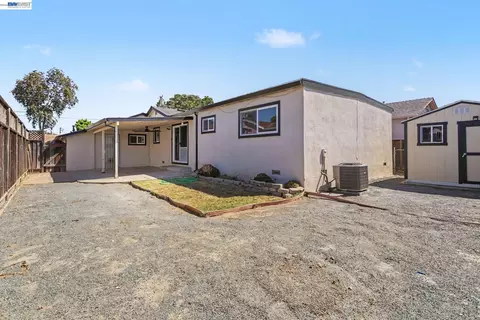 Exterior - 3740 Howe Ct, Fremont, CA 94538 photo 6 of 7