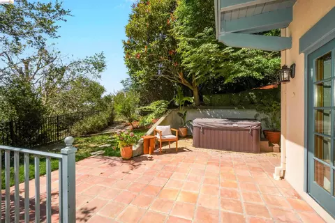 Exterior - 6833 Sherwick Dr, Berkeley, CA 94705 photo 21 of 34