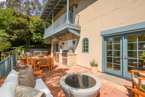 Exterior - 6833 Sherwick Dr, Berkeley, CA 94705 photo 19 of 34