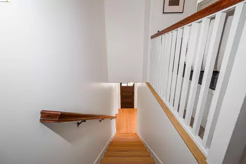 Entry Way - 6833 Sherwick Dr, Berkeley, CA 94705 photo 7 of 10